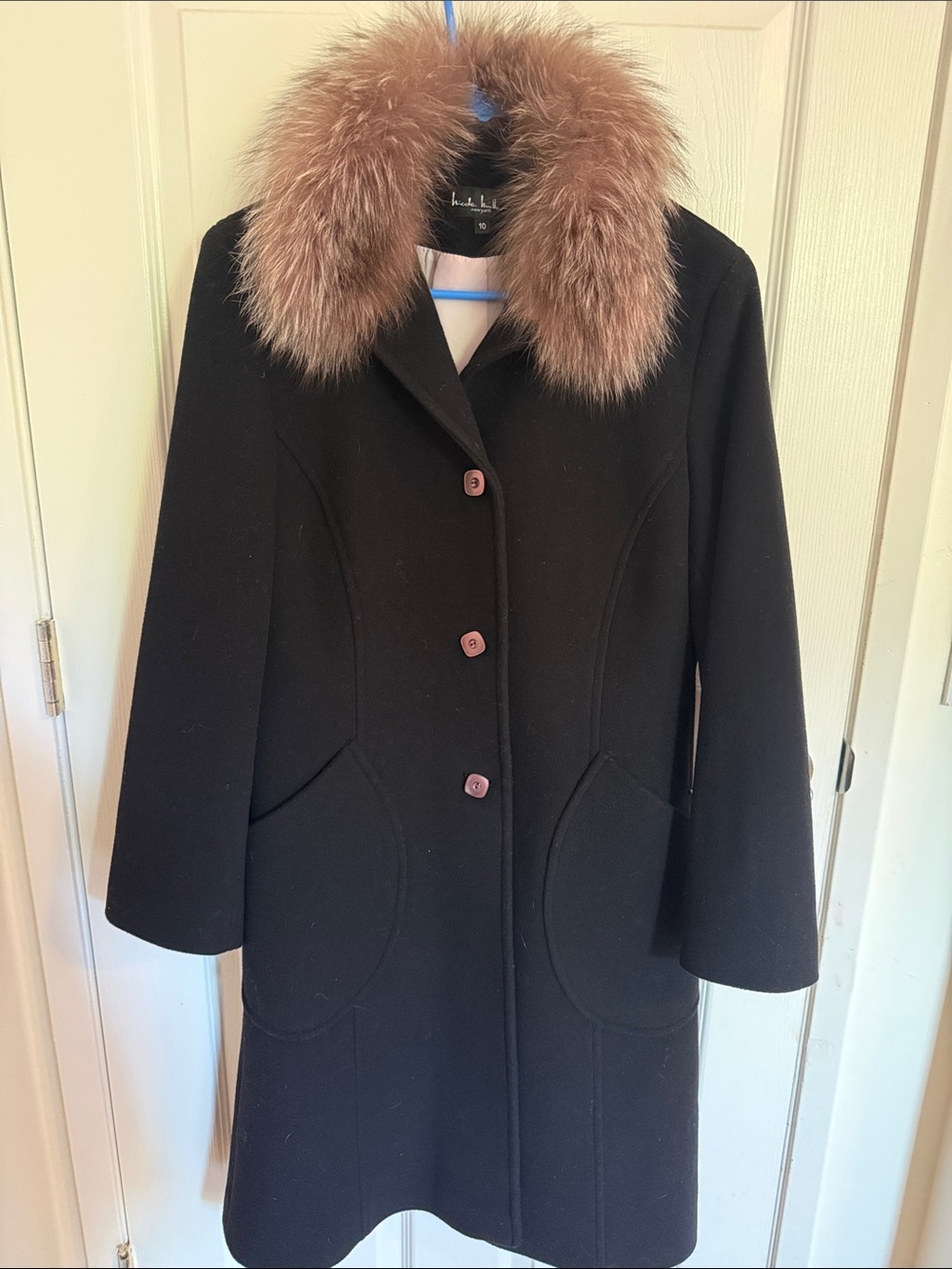 Wool-Blend Black Coat with Soft Pink Fur Collar
